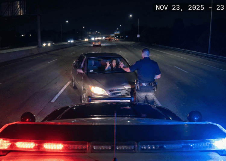 Mesa Police Officer Stop Wrong Way Driver