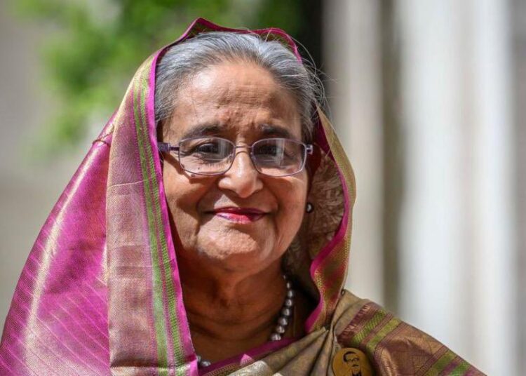 Bangladesh Verdict: पूर्व PM Sheikh Hasina को फांसी की सजा, 'मानवता के खिलाफ अपराध' में दोषी 3 Sheikh Hasina