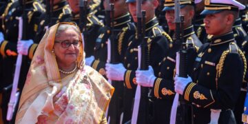 Sheikh Hasina Verdict: बांग्लादेश ने भारत को दी 'धमकी', शेख हसीना को 'देश लौटाने' की मांग 15 Sheikh Hasina Verdict