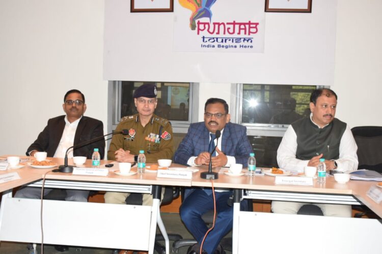 शहीदी शताब्दी समागमों के दौरान श्रद्धालुओं की सुविधा के लिए पंजाब सरकार ने किए पुख्ता प्रबंध- मुख्य सचिव 1 Sinha