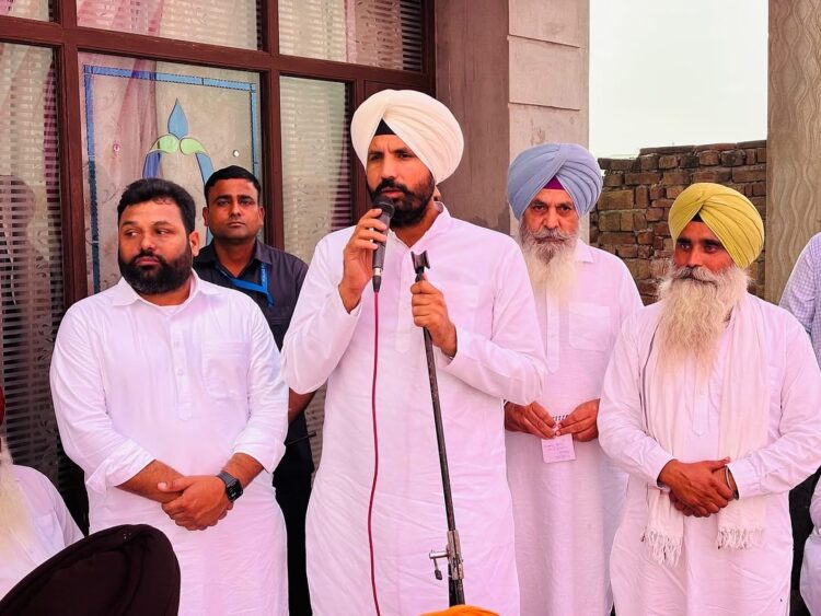 Tarn Taran By-election: राजा वड़िंग के बयानों से Congress बैकफुट पर, अकाली-AAP को सीधा फायदा? 1 congress