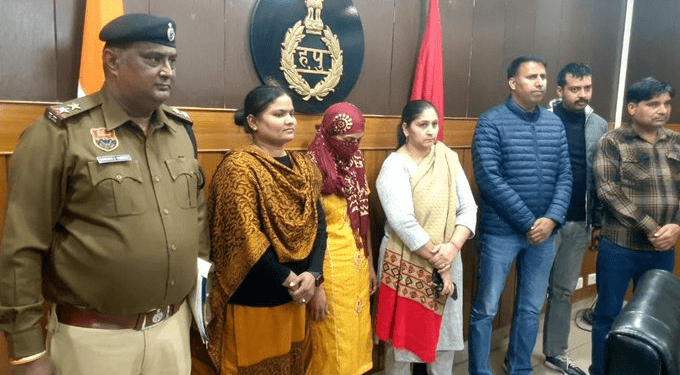 Lady Psycho Killer Poonam