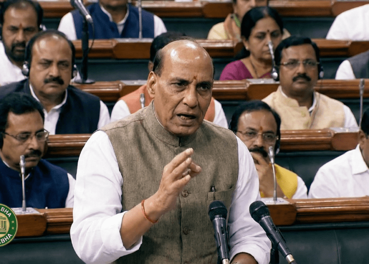संसद में Rajnath Singh की Vande Mataram पर दहाड़, सुनकर हैरान रह गया पूरा विपक्ष! 5 Rajnath Singh