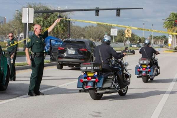 2 dead, over 20 injured in Florida club shooting - World News in Hindi