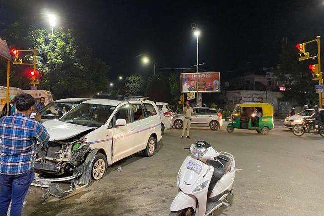 Car loot in Mohali