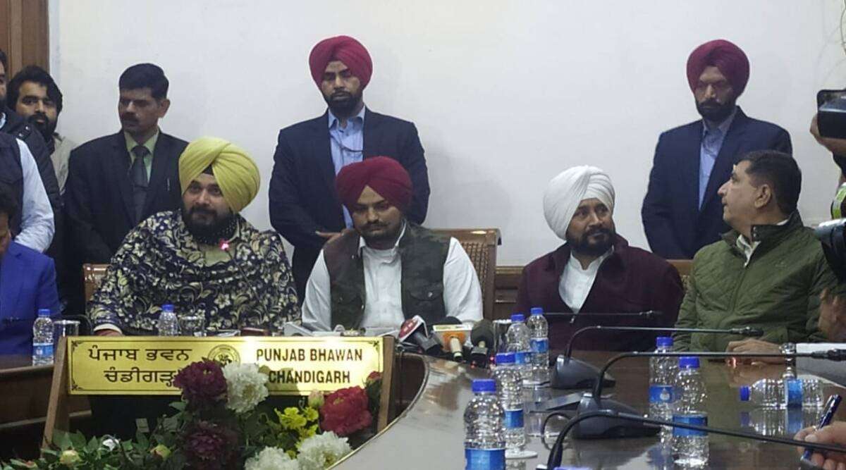 Punjabi Singer Sidhu Moose Wala; Controversial Singer Join Congress,Punjab Congress Updates