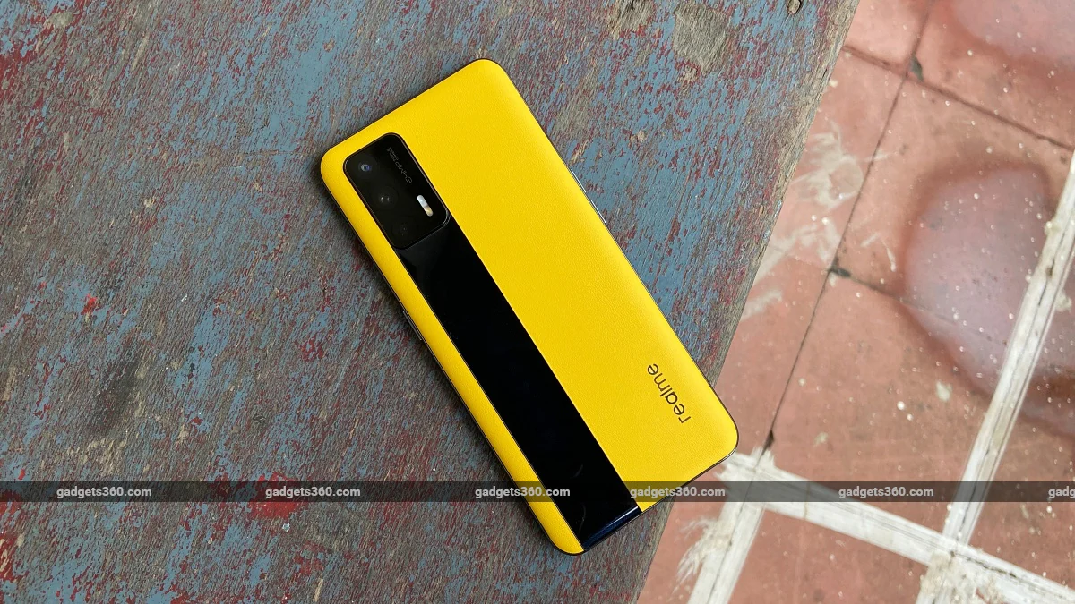 Realme की बड़ी छलांग! अक्टूबर में भारत का दूसरा सबसे बड़ा स्मार्टफोन ब्रैंड बना