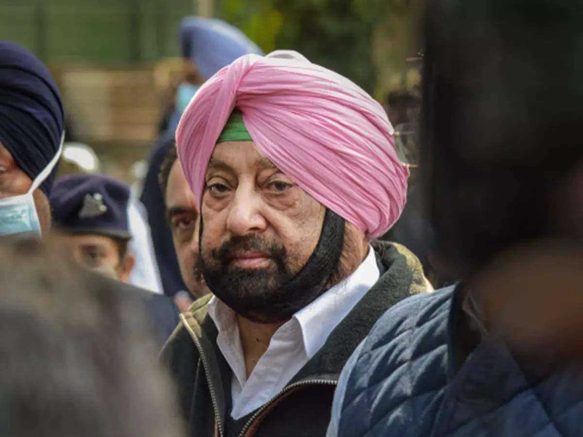 Captain Amarinder Singh Vs Charanjit Singh Channi, Captain Attack On CM Channi And Sonia Gandhi Over Illegal Sand Mining