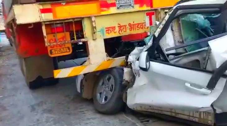 Horrific Accident On Mumbai Pune Expressway