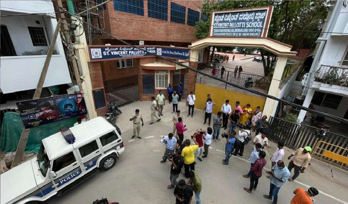 Bangalore Schools Bomb Threats Updates Bomb Disposal Squads Reached At Schools