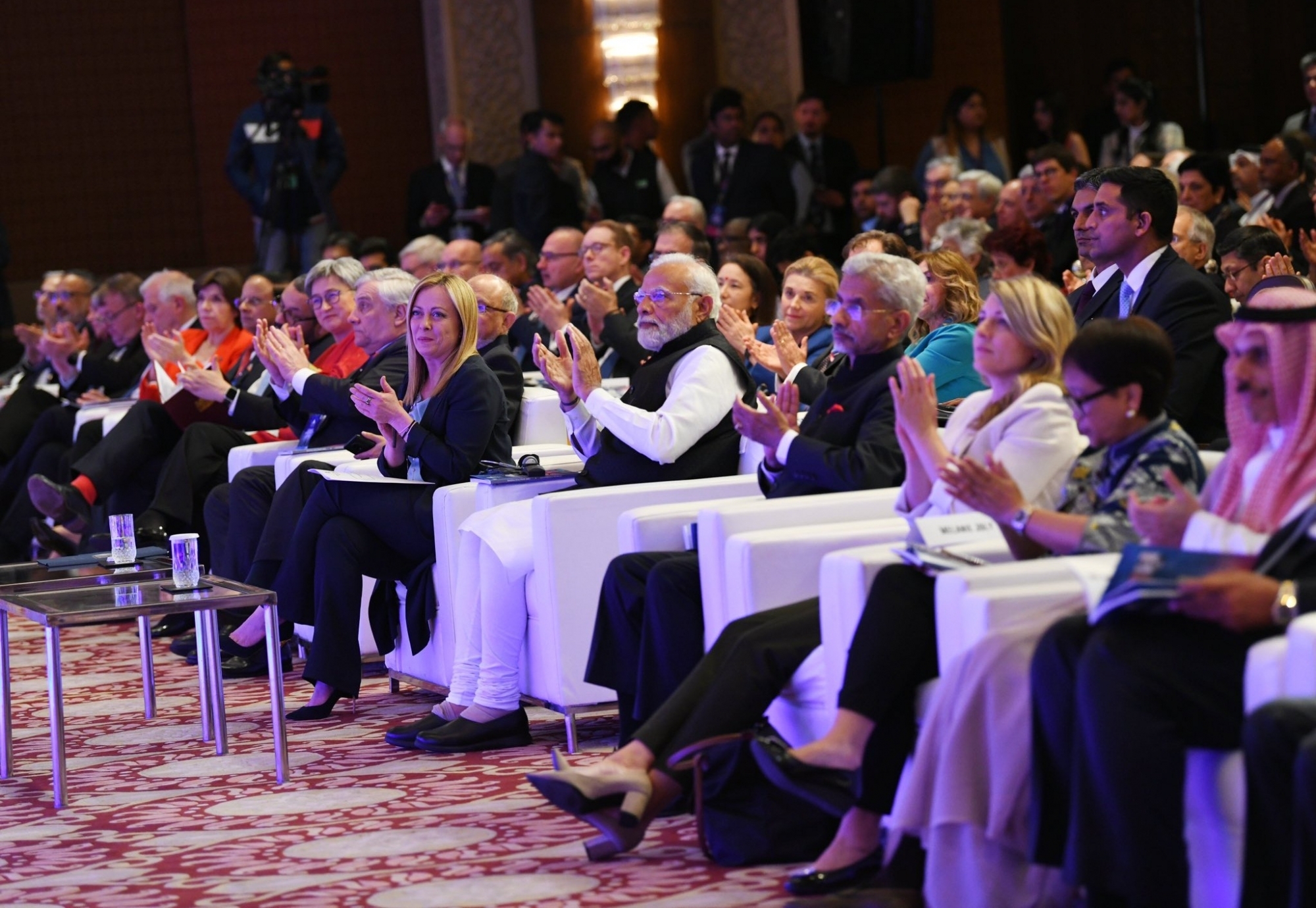 Italy PM Giorgia Meloni, PM Modi inaugurate Raisina Dialogue 2(twitter)