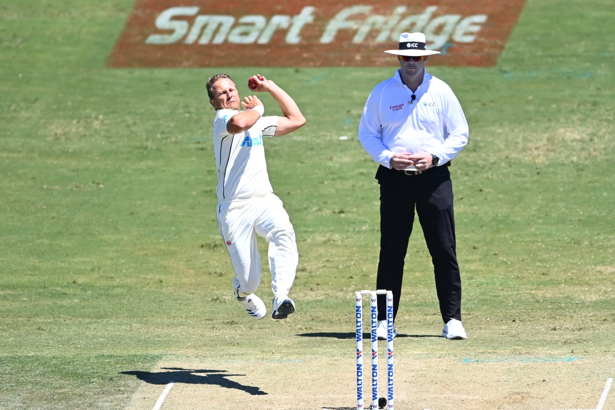 Neil Wagner ruled out of New Zealand's second Test against Sri Lanka, will bat if needed in first Test.