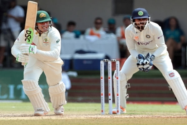 तीसरा टेस्ट : पहले दिन भारत के 109 रन पर ढेर होने के बाद आस्ट्रेलिया ने 47 रन की बनाई बढ़त