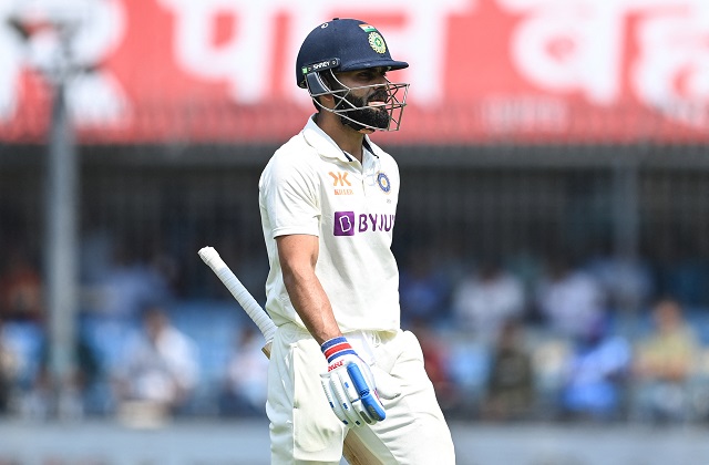 विराट कोहली घर में 4000 रन बनाने वाले पांचवें भारतीय बल्लेबाज बने