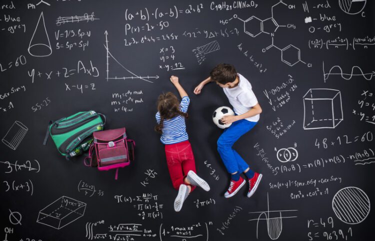 50 फ़ीसदी से अधिक छात्र गणित के प्रश्न सुलझाने में असमर्थ