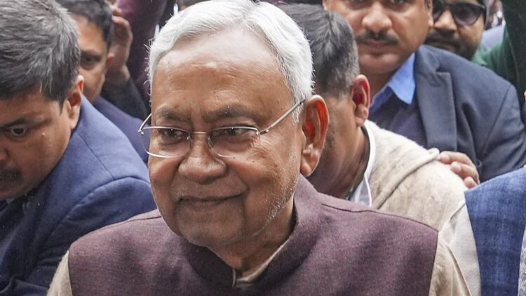 Karpuri Thakur को 'भारत रत्न' की घोषणा पर Nitish के पोस्ट में 'संशोधन' से भविष्य के संकेत