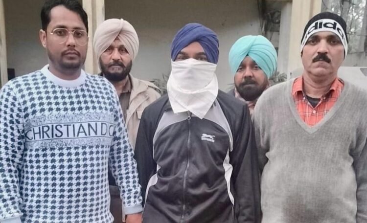 10,000 रुपए रिश्वत लेने के दोष में पंजाब होम गार्ड का जवान विजीलैंस द्वारा काबू