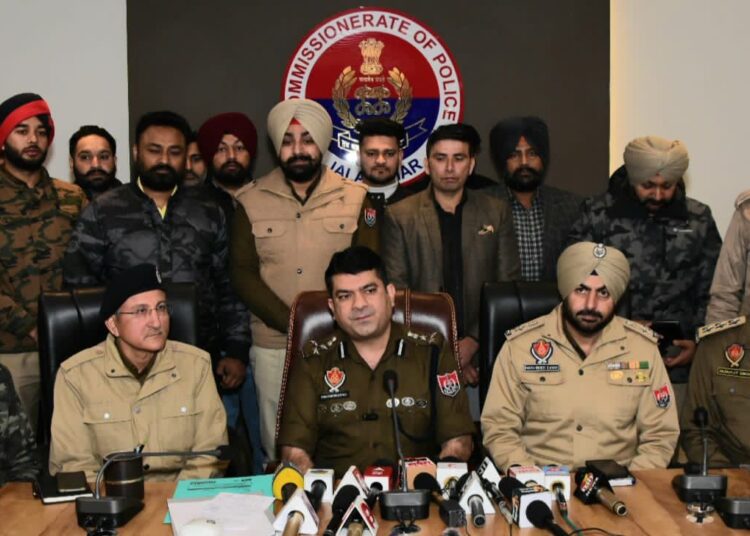 डीएसपी के ब्लाइंड मर्डर केस की वारदात को 48 घंटे के अंदर ही सुलझा लिया 1 ब्लाइंड मर्डर