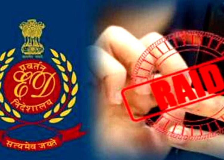 ईडी की छापेमारी पर बंगाल में राजनीतिक घमासान छिड़ा