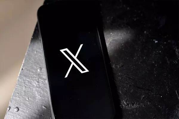 एक्स ने टेलर स्विफ्ट की खोज को रोका