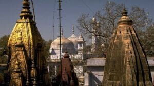 'ज्ञानवापी (Gyanvapi) में बड़ा हिंदू मंदिर मौजूद था, तहखाने में मूर्ति भी मिली', ASI सर्वे की रिपोर्ट में खुलासा