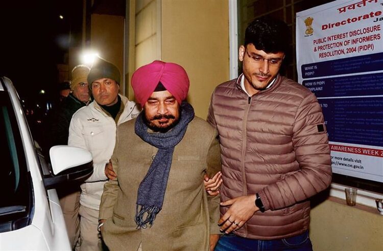 पंजाब के पूर्व मंत्री Sadhu Singh Dharamsot कोर्ट में पेश, फिर से भेजा रिमांड पर