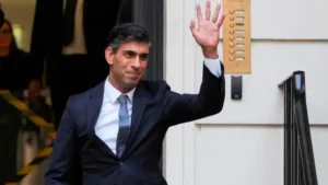 पीएम सुनक