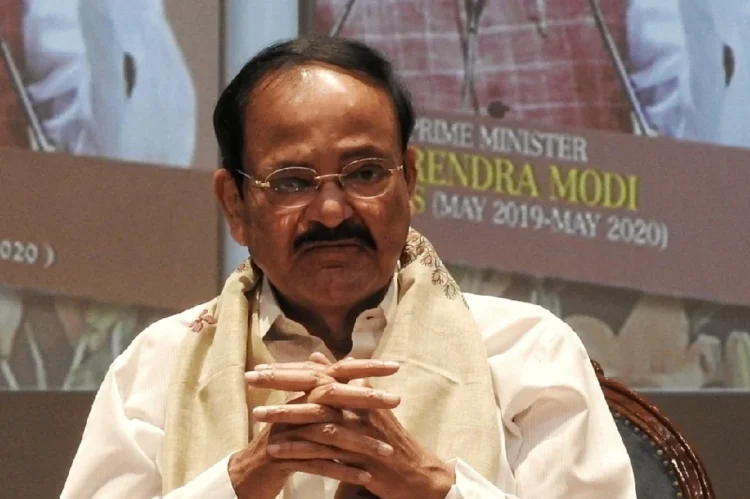 पूर्व उपराष्‍ट्रपति Venkaiah Naidu को Padma Vibushan