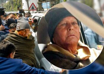 लालू प्रसाद यादव 10 घंटे की पूछताछ के बाद ईडी दफ्तर से घर लौटे