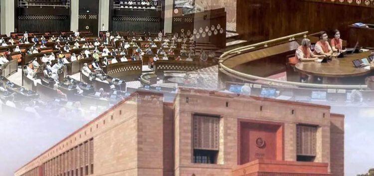 यूपी में रोचक मुकाबला, राज्यसभा चुनाव में इन तीन राज्यों में फंसा है पेच 1 राज्यसभा चुनाव