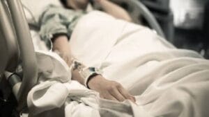16 साल की छात्रा के साथ बलात्कार की कहानी खुद की जुबानी, ऐसी की हैवानियत टूट गई रीढ़ की हड्डी, शरीर में कई जगह फ्रैक्चर