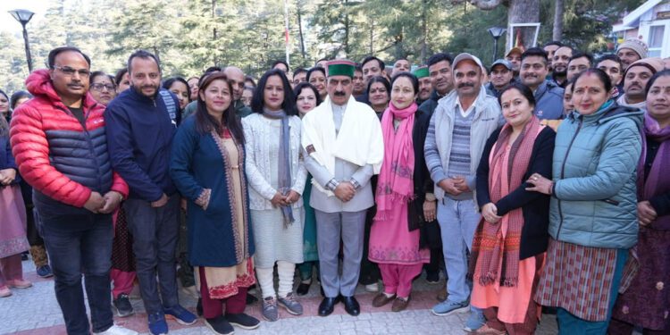 1900 रुपए मानदेय बढ़ाने के लिए कंप्यूटर अध्यापकों ने CM Sukhu का आभार किया व्यक्त