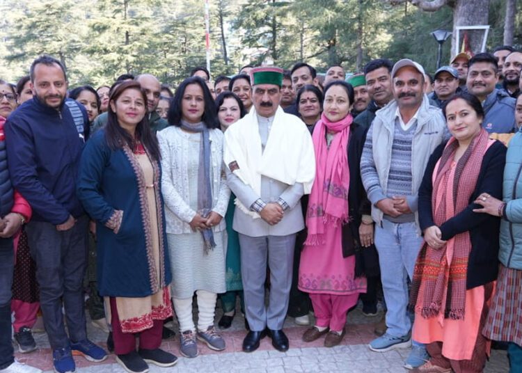 1900 रुपए मानदेय बढ़ाने के लिए कंप्यूटर अध्यापकों ने CM Sukhu का आभार किया व्यक्त