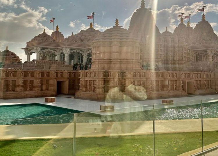 Abu Dhabi में हिंदू मंदिर के उद्घाटन का साक्षी बनकर हूं धन्य : Akshay Kumar