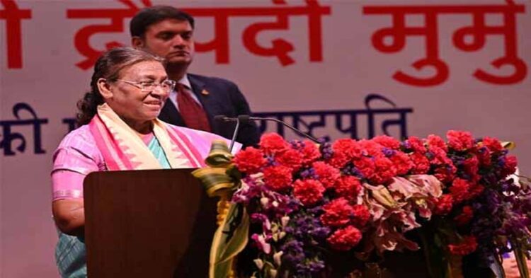 CJU के दीक्षांत समारोह में पहुंची राष्ट्रपति Murmu ने छात्रों से की ये अपील 1 CJU के दीक्षांत समारोह में पहुंची राष्ट्रपति Murmu ने छात्रों से की ये अपील