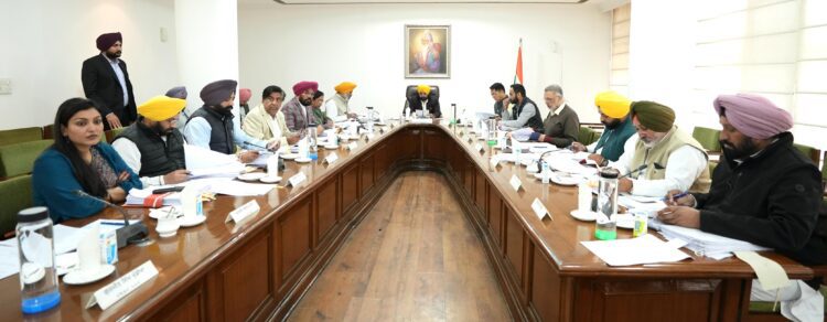 मुख्यमंत्री के नेतृत्व में पंजाब मंत्रिमंडल द्वारा एक मार्च से 15 मार्च तक बजट सत्र बुलाने की मंजूरी