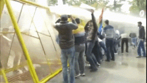 Chandigarh Mayor Election Controversy Police Lathicharge Use Water Canon NSUI Protesters