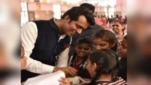 IAS अभिषेक सिंह का इस्तीफा मंजूर, इस सीट से चुनाव लड़ने की है तैयारी