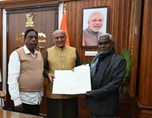 Jharkhand Floor Test LIVE : चंपई सोरेन की परीक्षा कुछ ही देर में, साबित करना होगा बहुमत