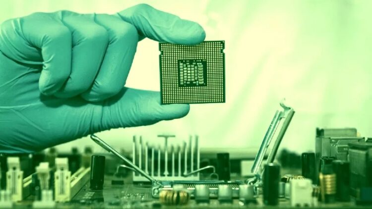 Tata ग्रुप और अन्य के सेमीकंडक्टर प्रोजेक्ट्स को कैबिनेट से मंजूरी, देश में बनेंगी 300 करोड़ चिप