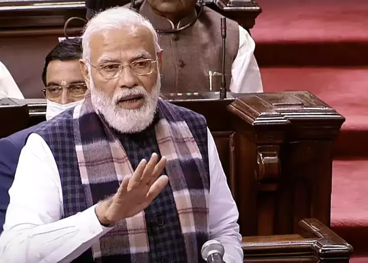 चुनाव बहुत नजदीक हैं... जब बिना कुछ ज्यादा कहे PM Modi ने Sonia और अधीर पर चलाया तीखा तीर