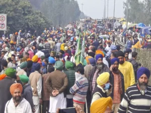 एसकेएम पंजाब सीमा पर किसानों के खिलाफ क्रूर पुलिसिया दमन और हत्या की भर्त्सना करता है