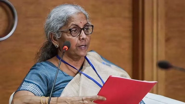 अंतरिम बजट 2024 : आर्थिक मजबूती से वित्त मंत्री के लिए विकास की राह आसान