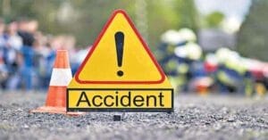 अहमदाबाद में हुआ दर्दनाक सड़क हादसा, 5 लोगों की मौत, 2 घायल
