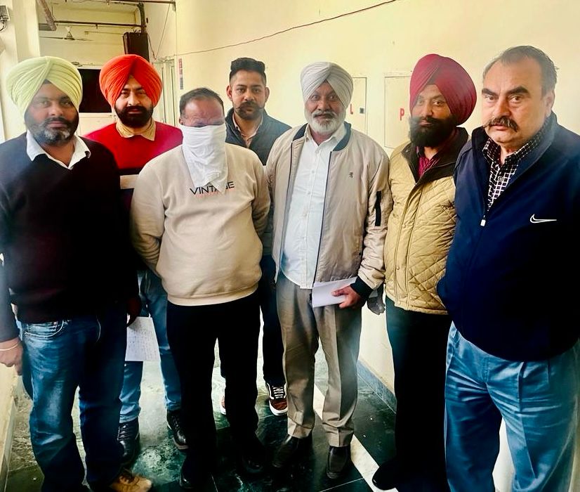 ट्रांसफार्मर लगाने के लिए 40 हजार रुपये रिश्वत लेने वाला लाइनमैन विजिलेंस ब्यूरो के हत्थे चढ़ा