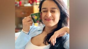 नींबू समेत इन 4 हर्बल टी की डालें आदत, शरीर में 1 हफ्ते में दिखने लगेगा असर!