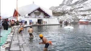 श्रद्धालु ध्यान दें...25 मई को खुलेंगे श्री हेमकुंड साहिब के कपाट