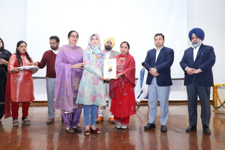 नेत्रहीन दिव्यांगजनों