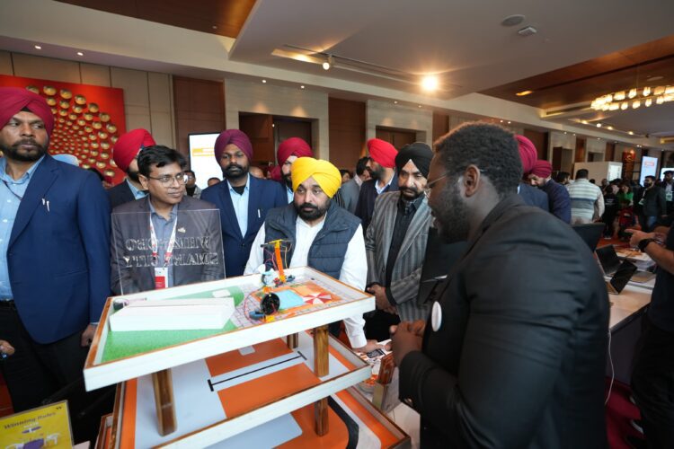 मुख्यमंत्री की नौजवानों से अपील : पंजाब के सामाजिक-आर्थिक विकास में सक्रिय हिस्सेदार बनने के लिए..