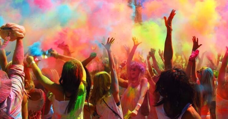 Holi पर यात्री घर जाने के लिए नहीं होंगे परेशान, यहां से चलेंगी एक्स्ट्रा बसें